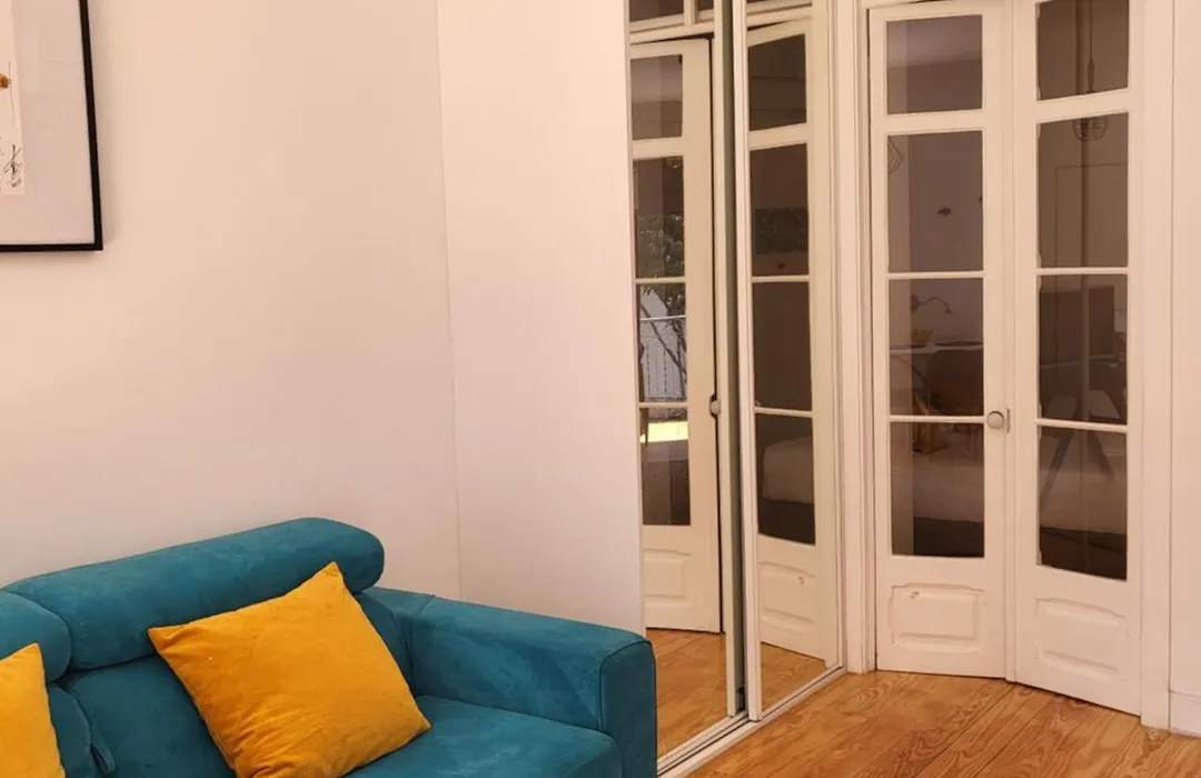 Alfama Apartments Services-1