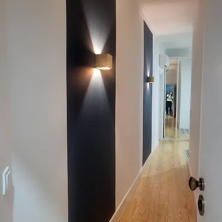 Alfama Apartments Services-2
